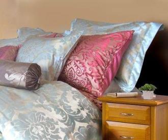 Linge de maison en satin de soie jacquard